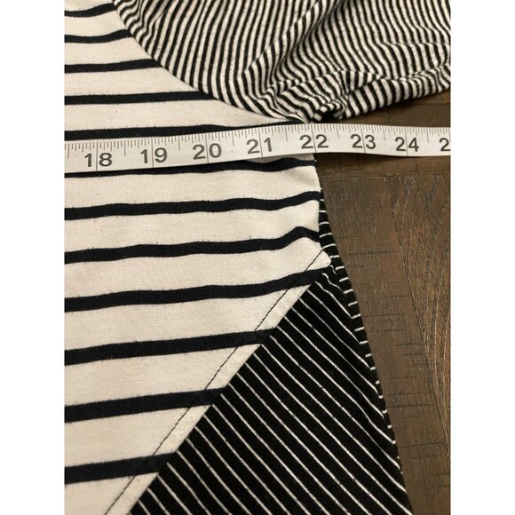 Ali Miles Black/White Striped Tunic Top Stretch Knit Blouse Size Large - Picture 5 of 7